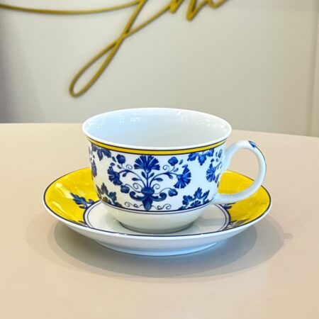 04 Xícara de Chá com Pires Porcelana Castelo Branco Vista Alegre